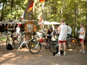 TRAVELER DIGITAL CAMERA