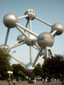 TRAVELER DIGITAL CAMERA