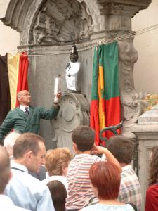 TRAVELER DIGITAL CAMERA