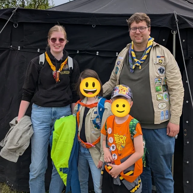 Heute waren wir mit zwei Wölflingen beim ersten Wölflingsbezirkstag des Bezirks @dpsg_kurpfalz in Ketsch dabei.

Unter dem Motto "Wölfi will hoch hinaus" haben die Kinder gemeinsam mit anderen Kindern aus dem Bezirk viel Spaß gehabt.

#kurpfalz #bezirk #DPSG #DPSGBezirk #bezirkkurpfalz #Wölfi #wölflinge #Pfadfinder #ketsch #Ziegelhausen #srfelicitas